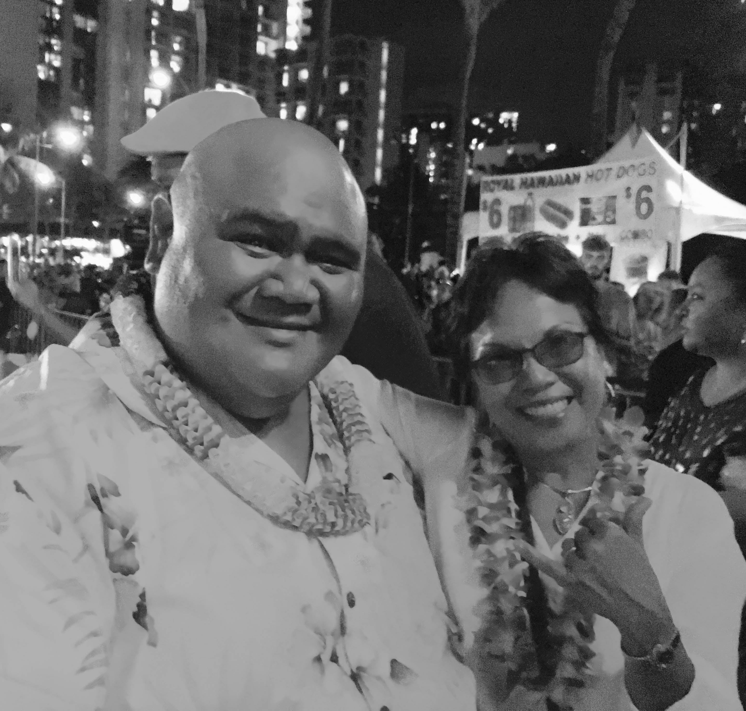Taylor Wily and Brenda Ching at the Hawaii 5-0 Sunset on the Beach.