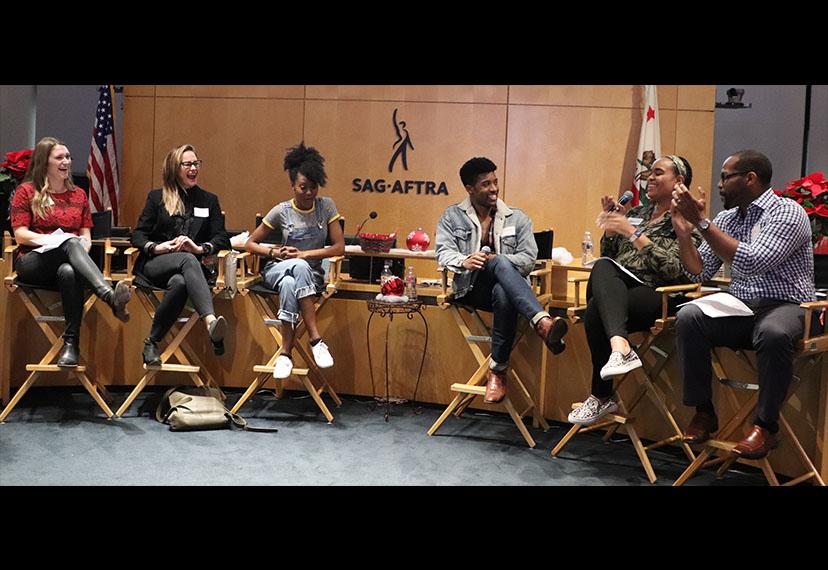 Panelistas en el panel de supervivencia navideña de NextGen Performers el 5 de diciembre.