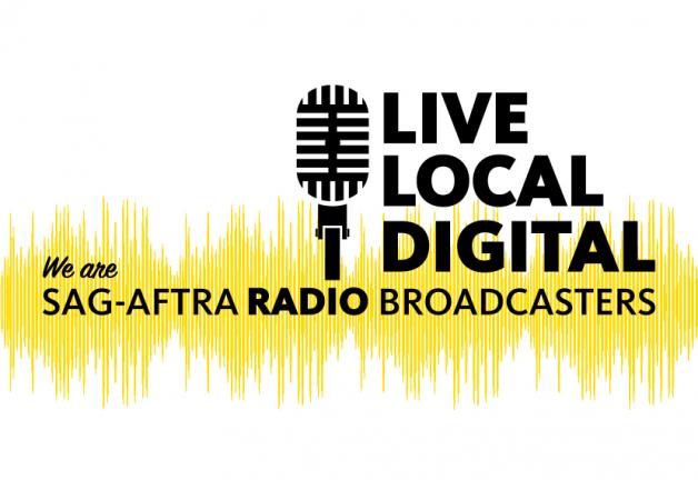Micrófono 'Somos emisoras de radio SAG-AFTRA' con 'LIVE LOCAL DIGITAL' a la derecha