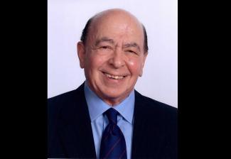 Barry ZeVan headshot