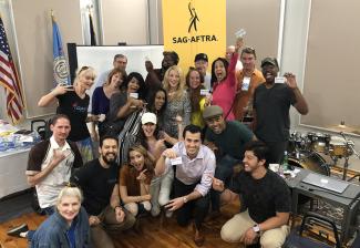 SAG-AFTRA members get social.