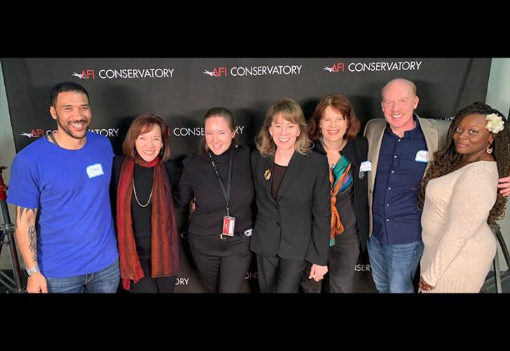 Los miembros del Comité Conservatorio SAG-AFTRA LA Zeke Alton y Victoria Hoffman, la Gerente del Programa del Conservatorio LA LA Bethalyn McKie, la Presidenta Local de SAG-AFTRA LA Patricia Richardson, los miembros del comité Caryn West y Kevin Gardner, y el pasante SAG-AFTRA LA