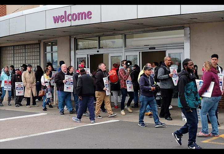 Proud members of the United Food and Commercial Workers International Union walk the Stop & Shop strike picket line on April 18. SAG-AFTRA New England members were among the crowd of supporters at the rally. (Photo by Vic Ramos)
