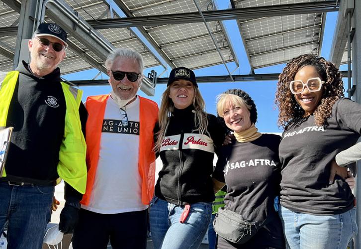 Labor Community Services Turkey/Food Box Distribution