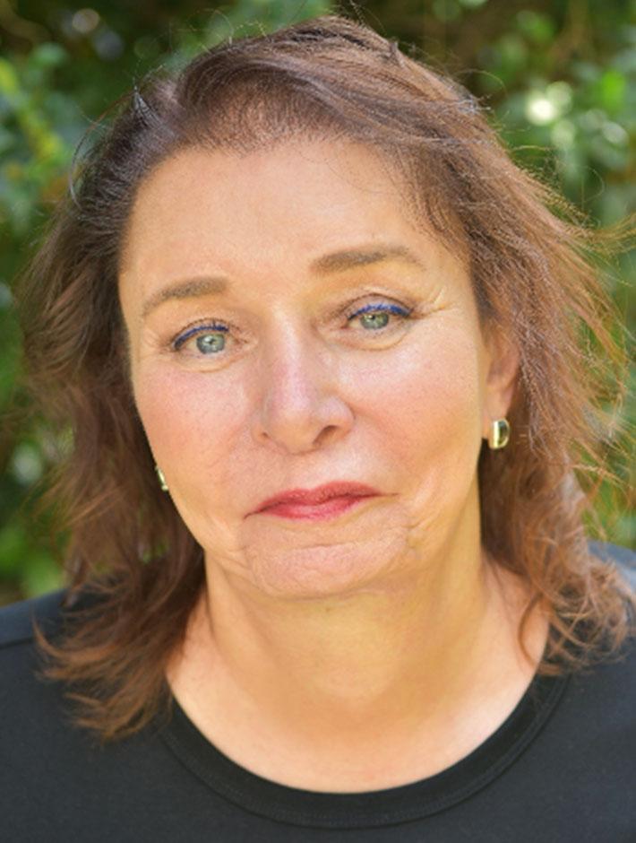 Dana Kristen Vahle headshot